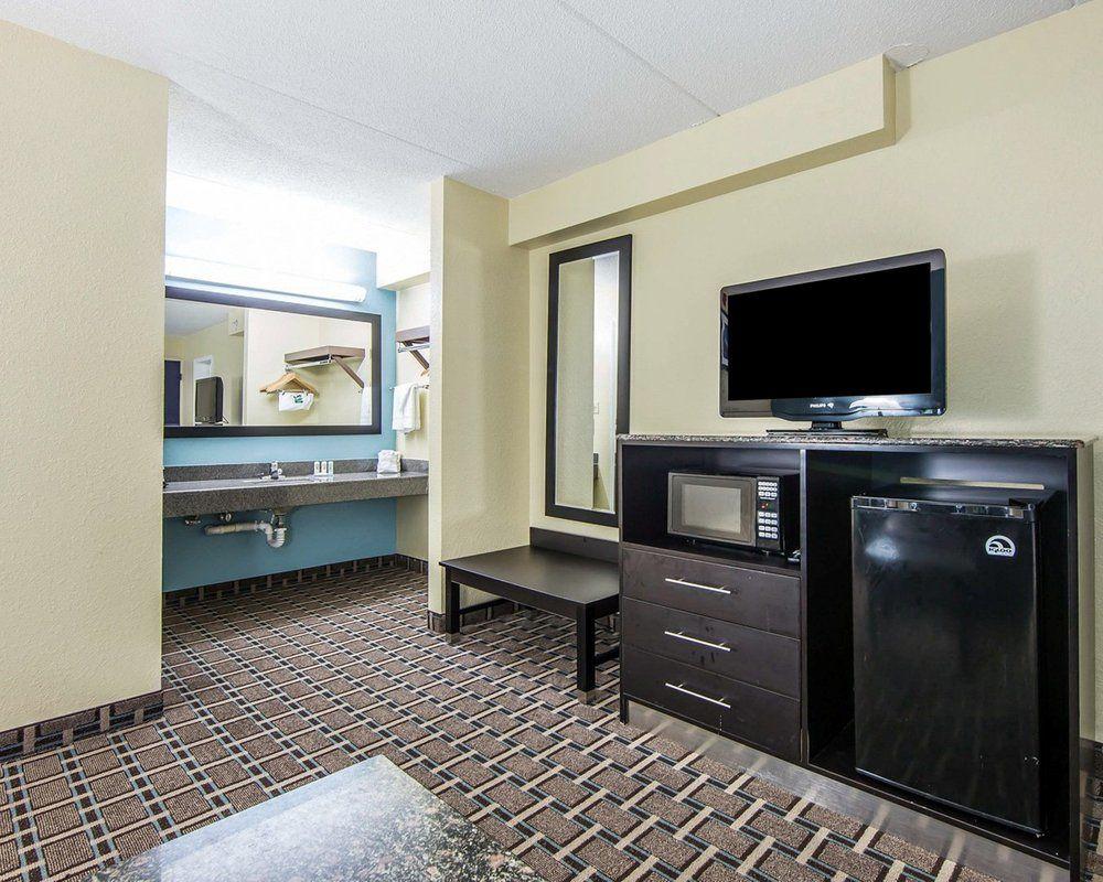 OYO Hotel Knoxville TN Cedar Bluff I-40 Exterior foto